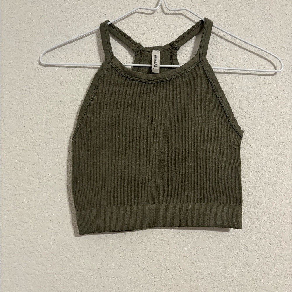 Zenana Outfitters Green Fitted Crop Tank Top